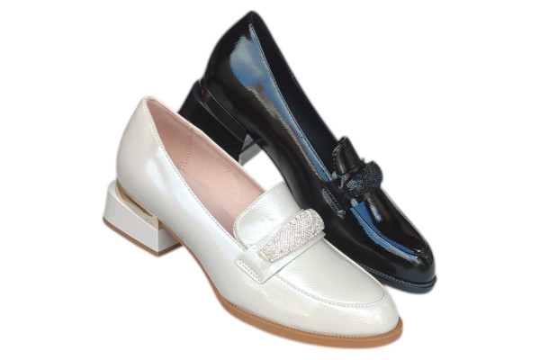 Ženske lak  cipele ART-C2506